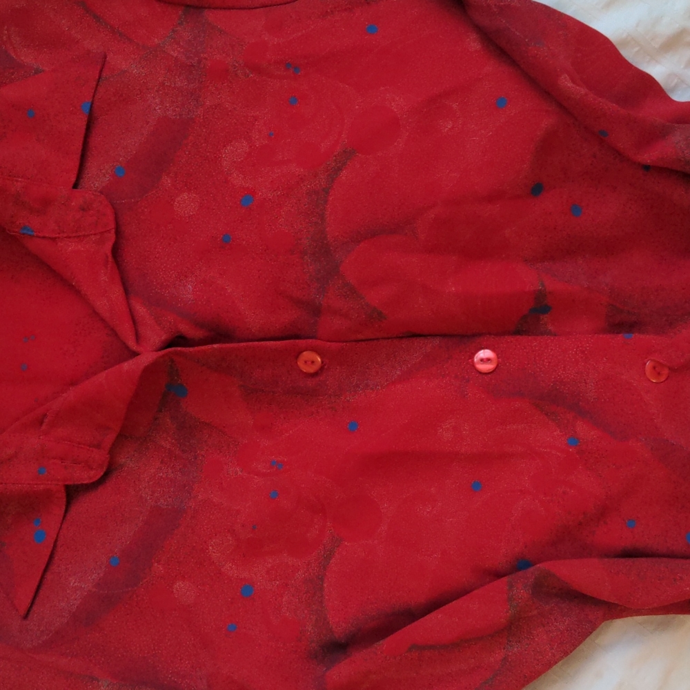 Vintage Button Up in Red - Picture 4 of 4
